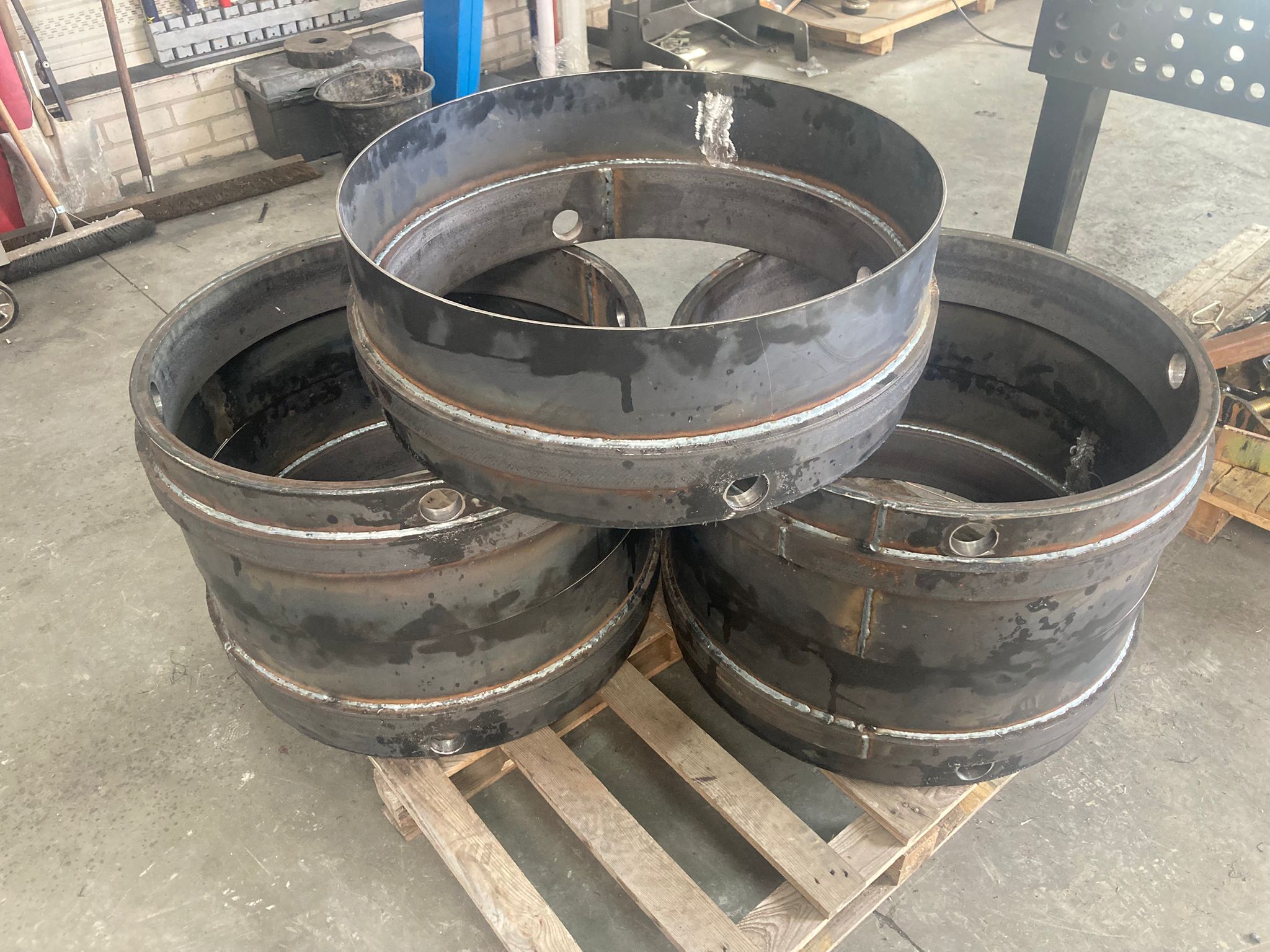 Steel Pipe Cutting Ring for Coated Pipe Protection (ø 711 mm)